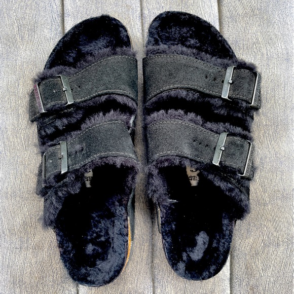 Birkenstock Arizona Shearling + Suede Leather in Black on Black - Picture 1 of 6